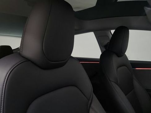 Used 2025 Tesla Model 3 RWD image 50