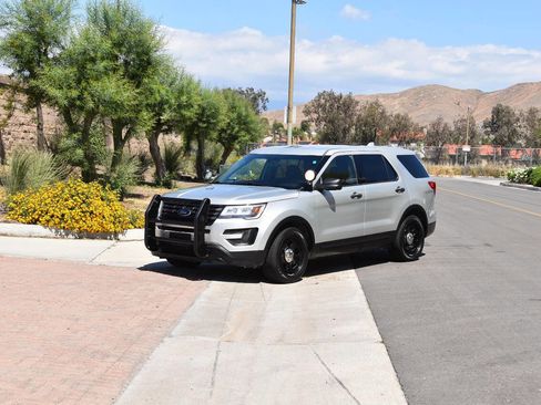 Used 2016 Ford Explorer 4WD Police Interceptor image 14