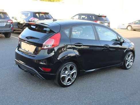 Used 2017 Ford Fiesta ST image 8