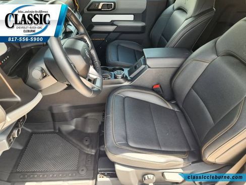 Used 2023 Ford Bronco Badlands AWD/4WD image 13