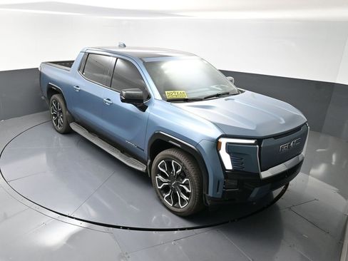 New 2025 GMC Sierra EV Denali image 35