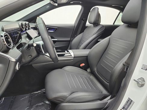 Used 2023 Mercedes-Benz C 300 4MATIC Sedan image 13