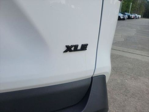Certified 2025 Toyota RAV4 XLE FWD image 7