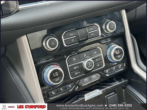 Used 2024 GMC Yukon Denali AWD/4WD image 33