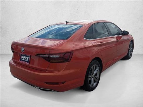 Used 2019 Volkswagen Jetta R-Line image 5