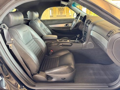 Used 2002 Ford Thunderbird RWD image 19