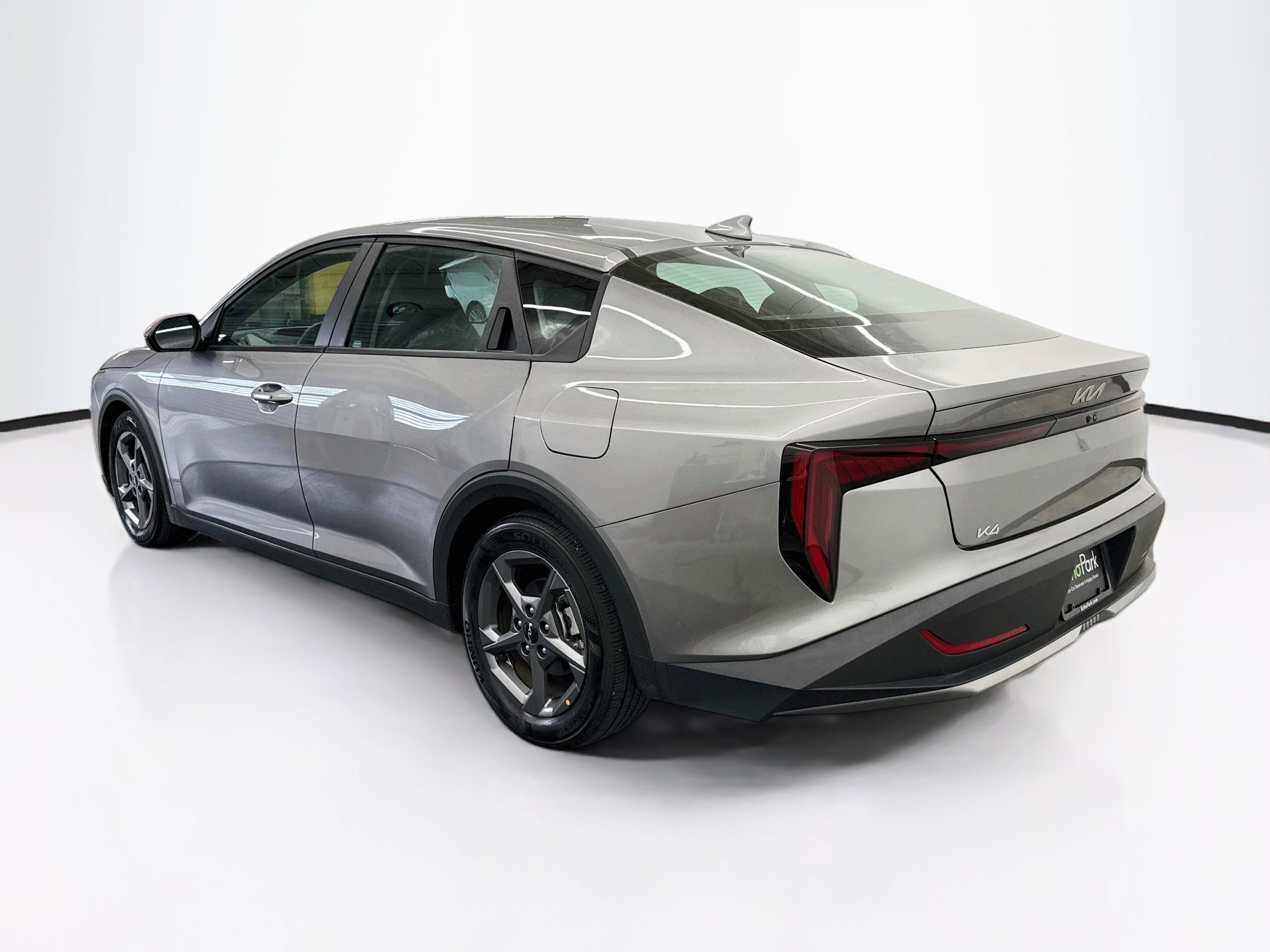 Used 2025 Kia K4 FWD image 5