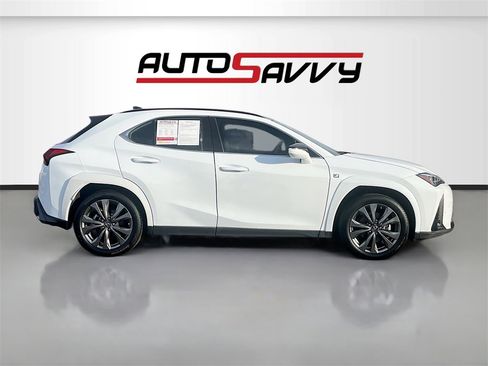 Used 2024 Lexus UX 250h F Sport image 8