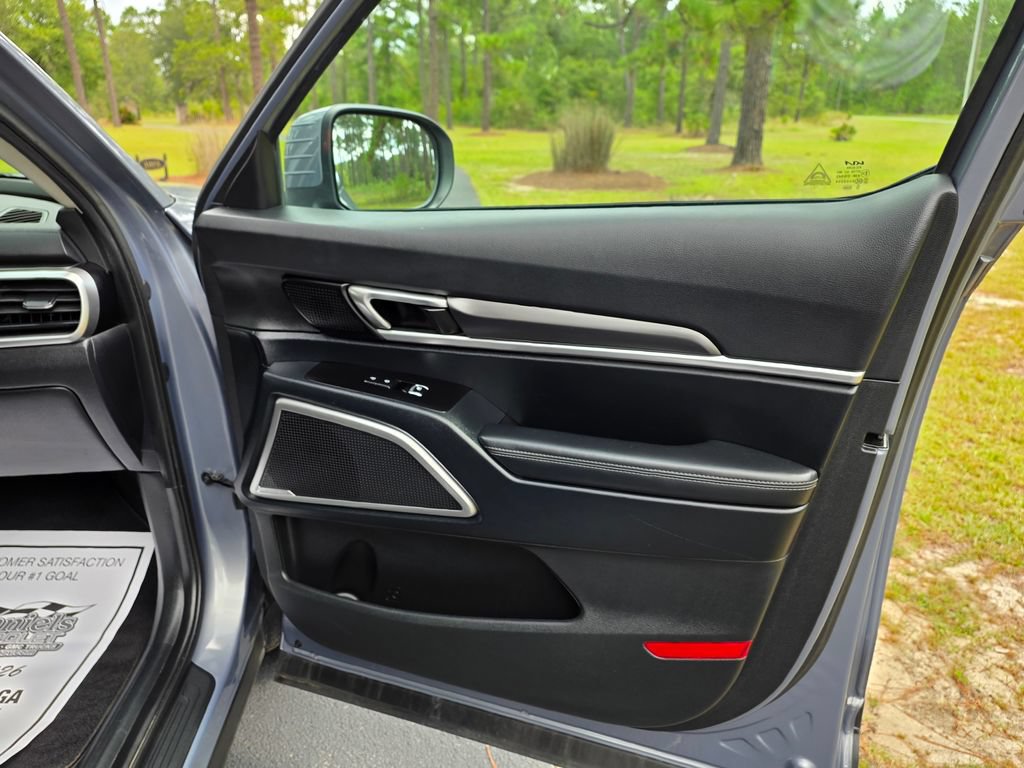 Used 2024 Kia Telluride S w/ S Sunroof Package FWD image 27