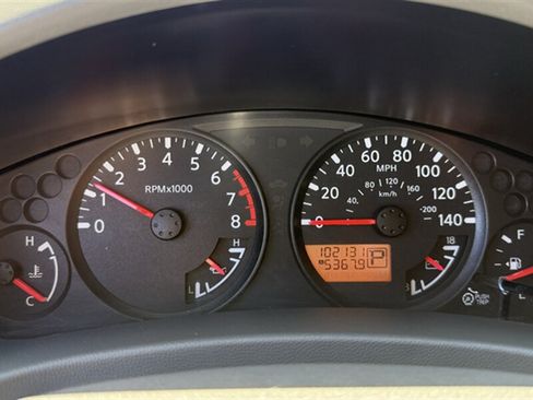 Used 2016 Nissan Frontier SV w/ SV Value Truck Package RWD image 8