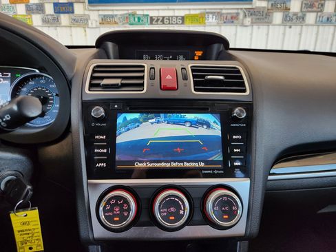 Used 2017 Subaru Crosstrek 2.0i Limited w/ Popular Package #1 AWD/4WD image 8