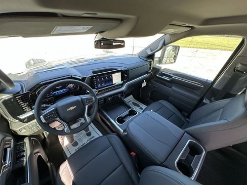 New 2026 Chevrolet Silverado 2500 LTZ w/ LTZ Convenience Package image 19