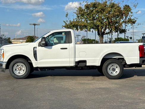 New 2023 Ford F250 XL w/ XL Chrome Package image 7