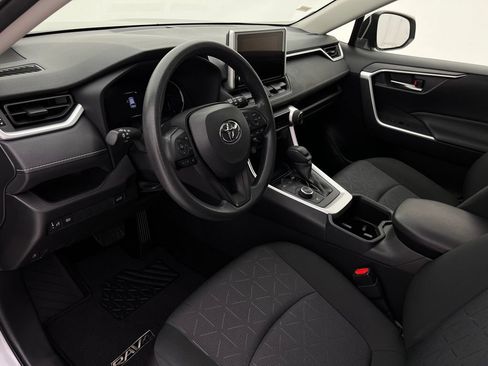 Used 2023 Toyota RAV4 XLE w/ Convenience Package AWD/4WD image 12