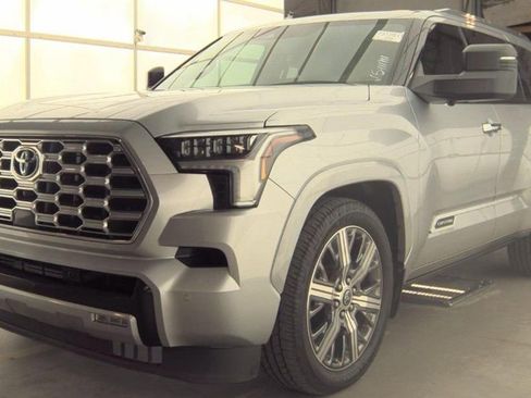 Used 2023 Toyota Sequoia Capstone image 1