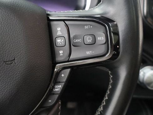 Used 2025 RAM 1500 Limited AWD/4WD image 14