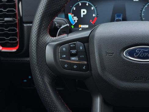 Used 2025 Ford Ranger Raptor AWD/4WD image 31