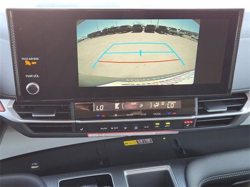 New 2026 Toyota Sienna XLE image 13