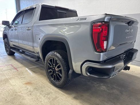 Used 2020 GMC Sierra 1500 Elevation w/ Elevation Value Package AWD/4WD image 3