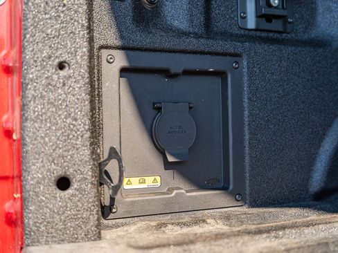 Certified 2022 Ford F150 Lariat image 18