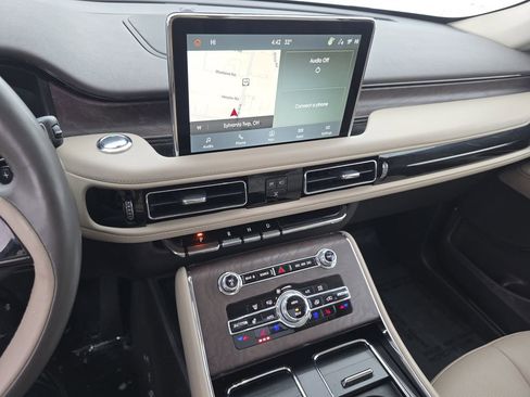 Used 2023 Lincoln Aviator Reserve w/ Elements Package Plus image 27