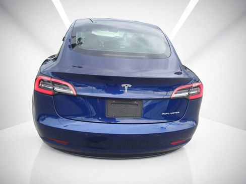 Used 2021 Tesla Model 3 Long Range AWD/4WD image 4