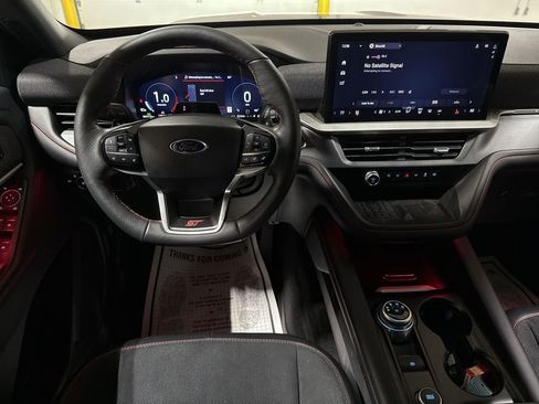 Used 2025 Ford Explorer ST AWD/4WD image 20