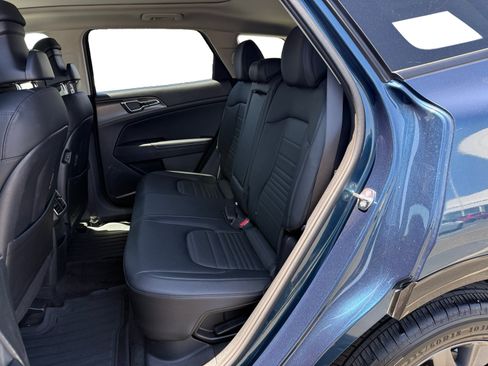Used 2025 Kia Sportage SX Prestige AWD/4WD image 16