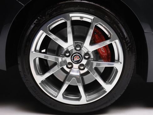 Used 2015 Cadillac CTS V RWD image 36