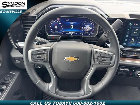 Used 2025 Chevrolet Silverado 1500 LT image 10