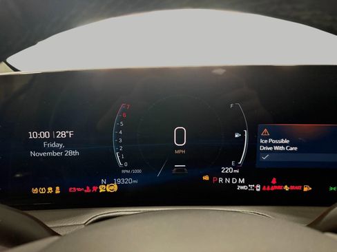 Used 2024 Cadillac XT4 Premium Luxury w/ Cold Weather Package image 15