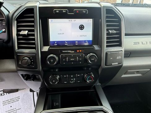 Used 2022 Ford F350 XLT w/ XLT Value Package image 19