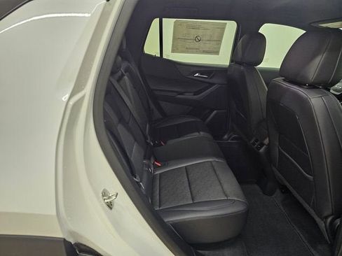 New 2026 Chevrolet Equinox LT w/ Convenience Package II FWD image 17
