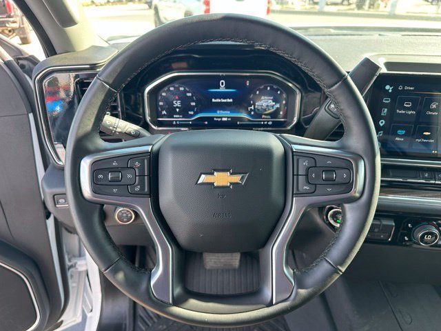 Used 2025 Chevrolet Silverado 2500 LT w/ Convenience Package AWD/4WD image 18