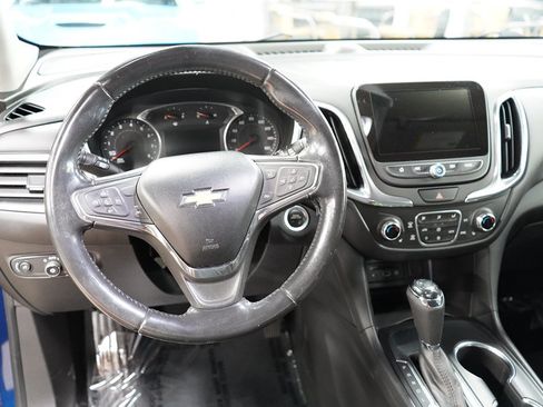 Used 2020 Chevrolet Equinox LT FWD image 29