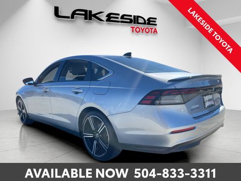 Used 2023 Honda Accord Sport image 4