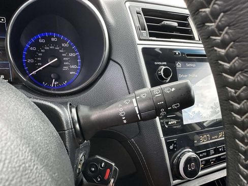 Used 2019 Subaru Outback 2.5i Premium AWD/4WD image 27