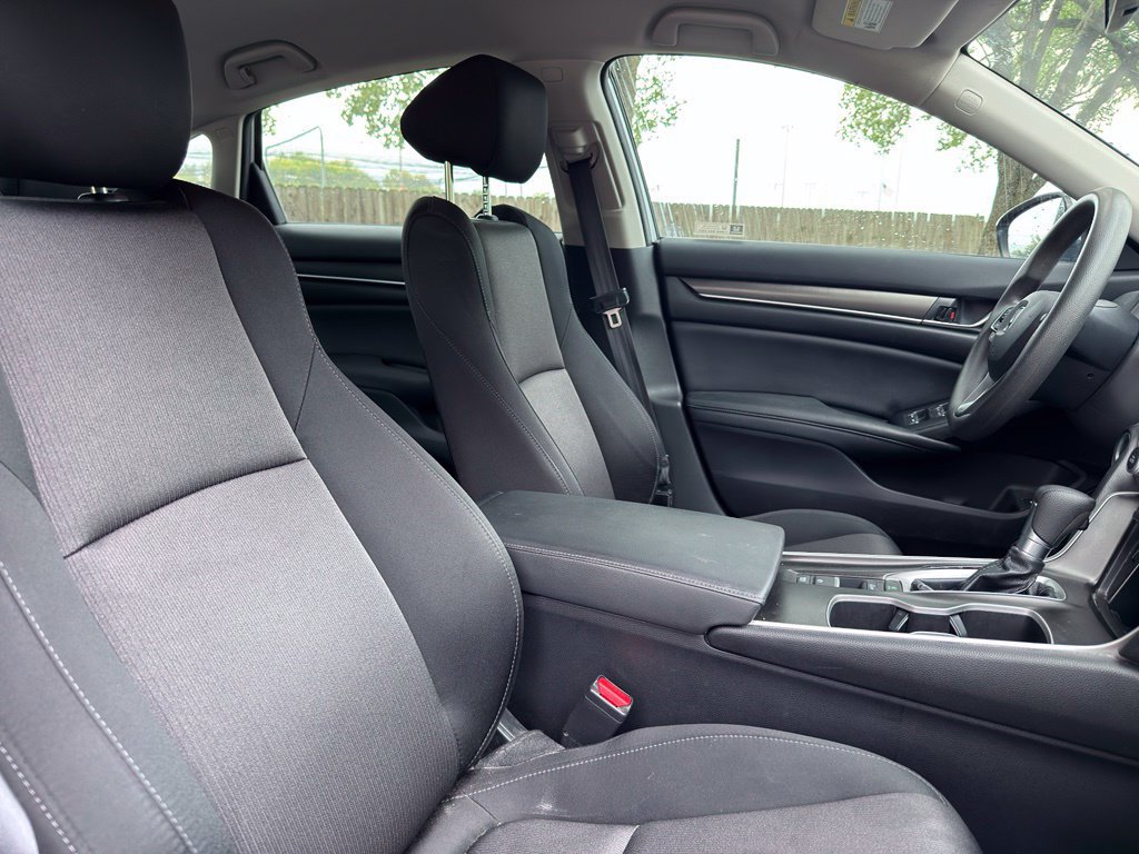 Used 2021 Honda Accord LX image 30
