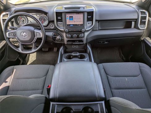 Used 2022 RAM 1500 Big Horn AWD/4WD image 17