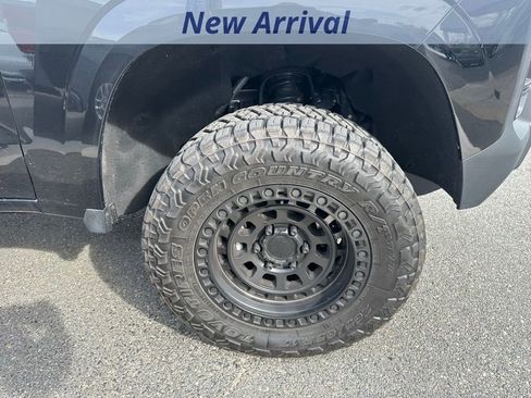 Used 2026 Chevrolet Colorado W/T image 3