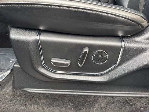 Used 2017 Ford F250 Platinum w/ Platinum Ultimate Package image 24