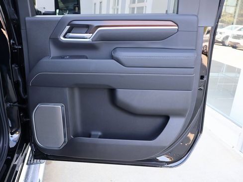 New 2026 GMC Sierra 3500 Denali w/ Denali Reserve Package image 43