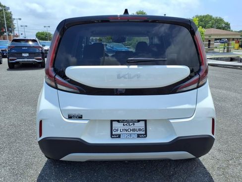 New 2025 Kia Soul S image 5