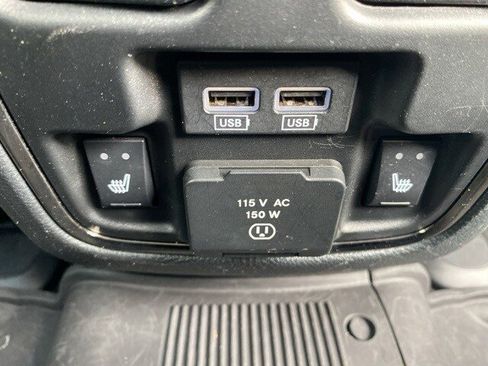 Used 2018 Dodge Durango GT image 47