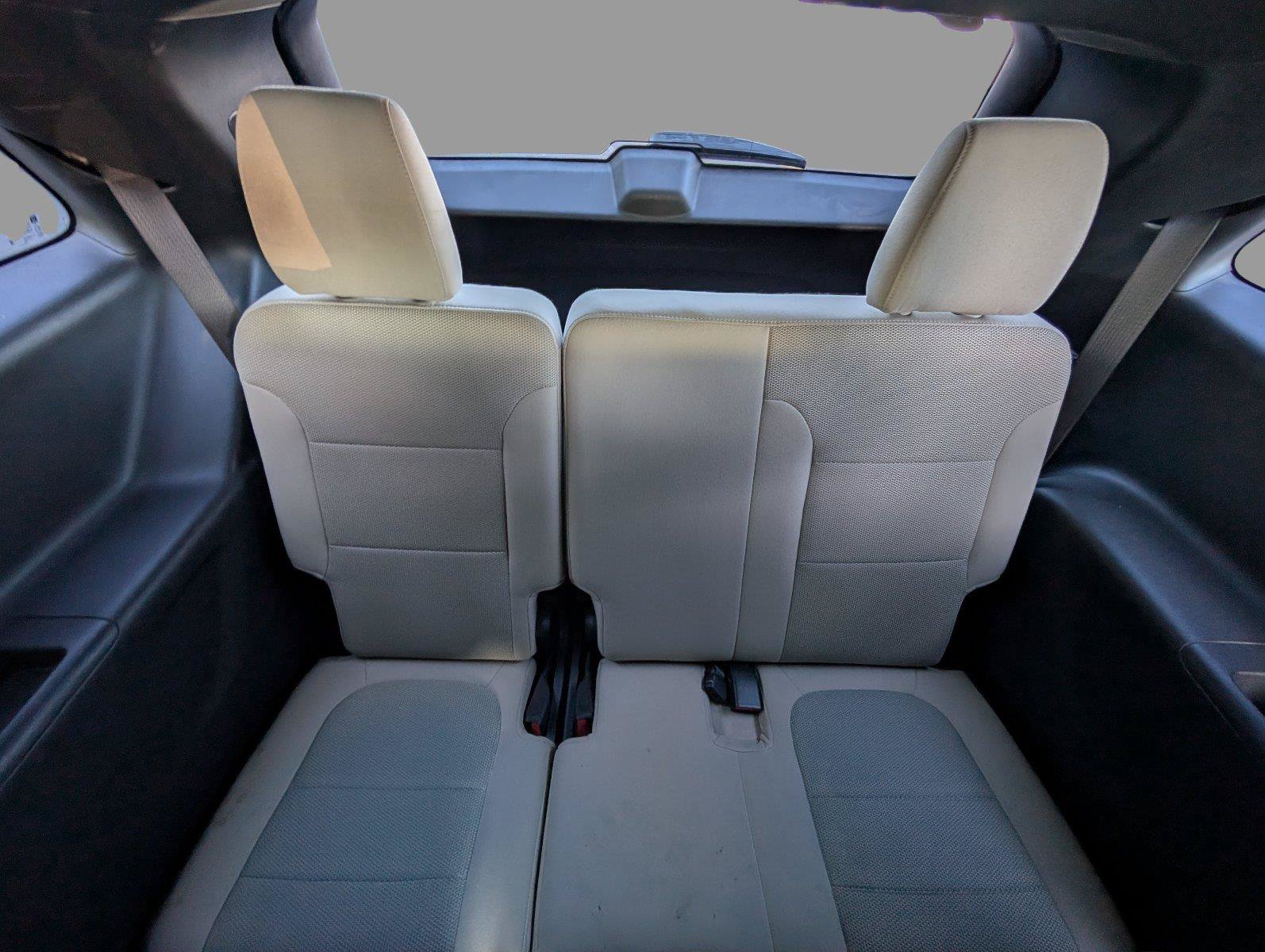 Used 2022 Chevrolet Traverse LS FWD image 34