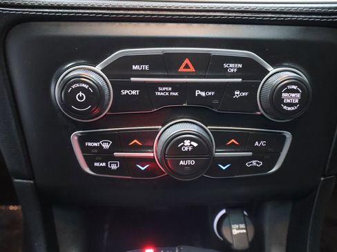 Used 2022 Dodge Charger R/T w/ Plus Group image 22