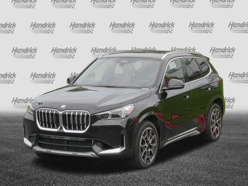 Certified 2025 BMW X1 xDrive28i AWD/4WD image 5