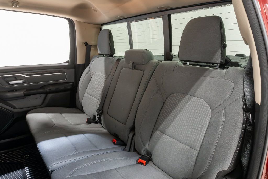 Used 2020 RAM 1500 Big Horn AWD/4WD image 26