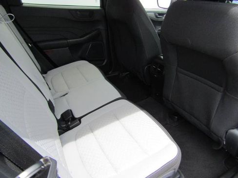 Used 2024 Ford Escape Active AWD/4WD image 11