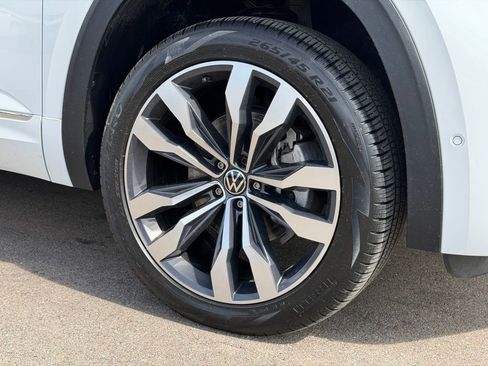 Used 2022 Volkswagen Atlas SEL Premium AWD/4WD image 26